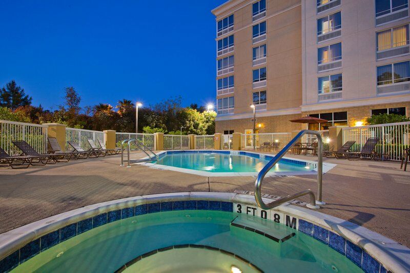 Holiday Inn Hotel & Suites Tallahassee North/I10 And Us27 Exterior photo